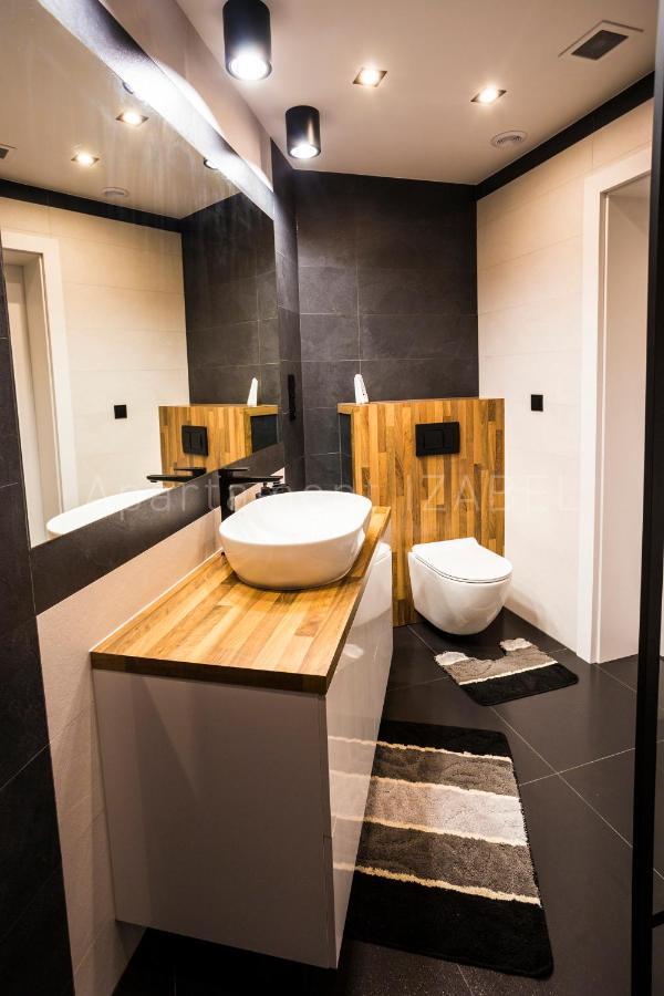 Apartament Izabel 노비 타르그 외부 사진